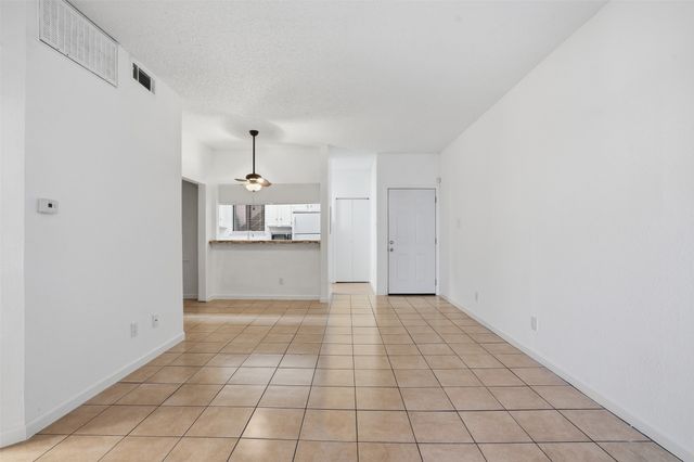 5550 Spring Valley Road F14, Dallas, TX 75254