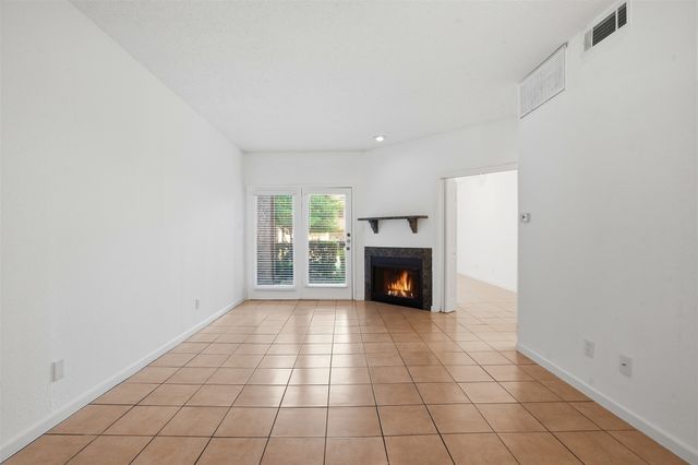 5550 Spring Valley Road F14, Dallas, TX 75254