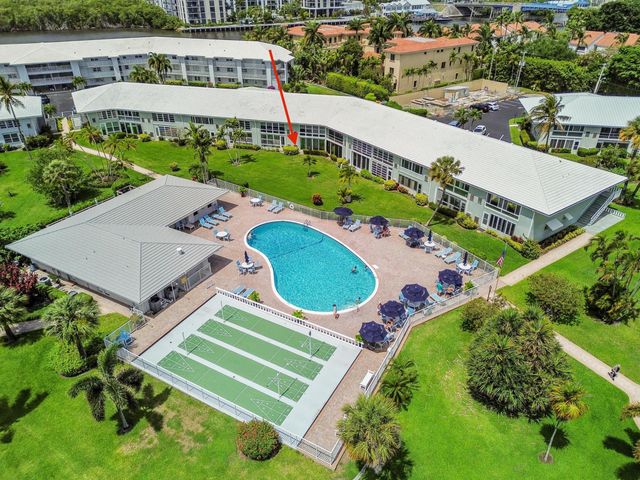 5540 N Ocean Boulevard 107, Ocean Ridge, FL 33435