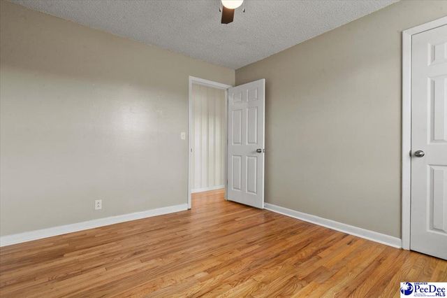 301 W Coleman Ave, Pamplico, SC 29583
