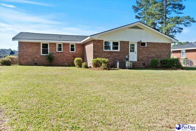 301 W Coleman Ave, Pamplico, SC 29583