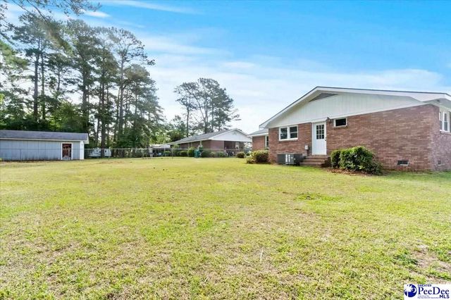 301 W Coleman Ave, Pamplico, SC 29583