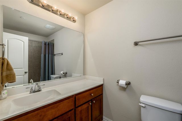 2559 Adam Lane, Lewisville, TX 75056