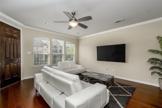 2559 Adam Lane, Lewisville, TX 75056