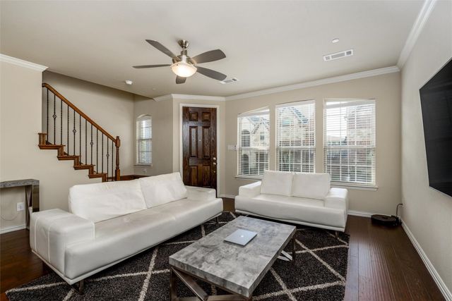 2559 Adam Lane, Lewisville, TX 75056