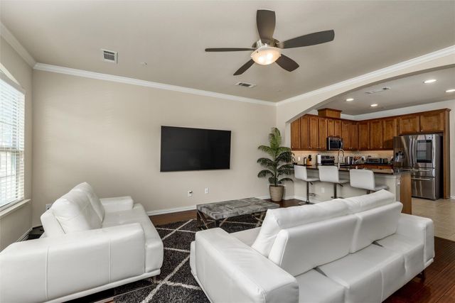 2559 Adam Lane, Lewisville, TX 75056