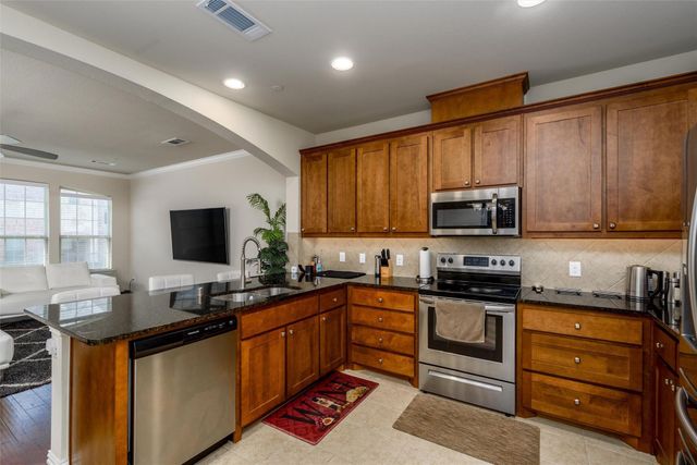 2559 Adam Lane, Lewisville, TX 75056