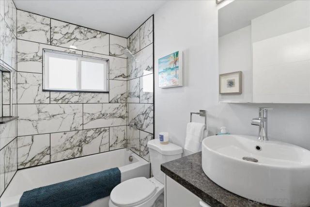 5447 Soledad Rd, La Jolla, CA 92037