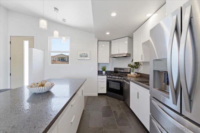 5447 Soledad Rd, La Jolla, CA 92037