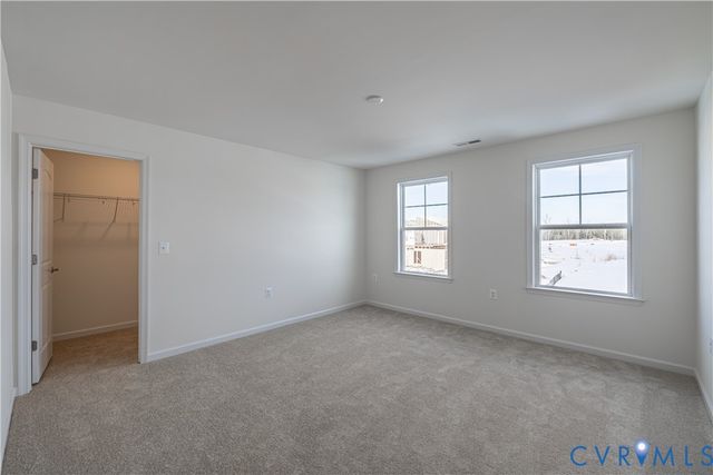 497 Bayberry Ln, Zion Crossroads, VA 22942