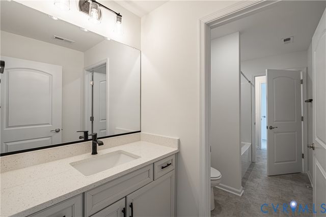 497 Bayberry Ln, Zion Crossroads, VA 22942