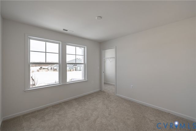 497 Bayberry Ln, Zion Crossroads, VA 22942