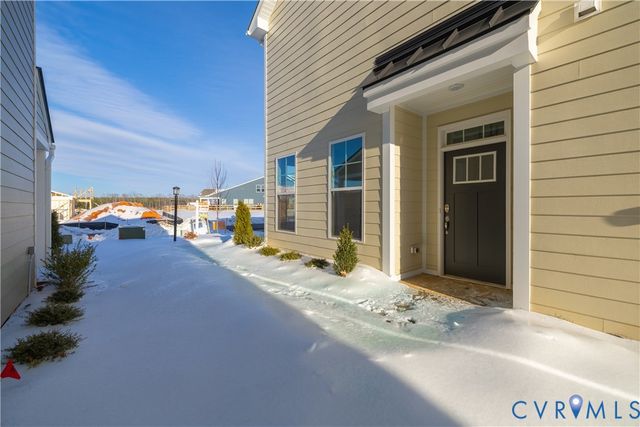 497 Bayberry Ln, Zion Crossroads, VA 22942