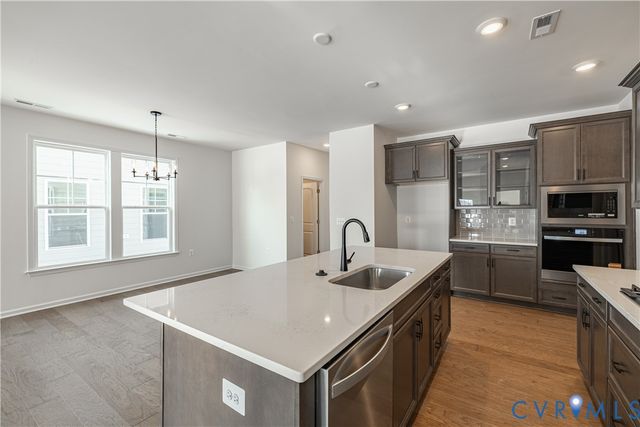 497 Bayberry Ln, Zion Crossroads, VA 22942