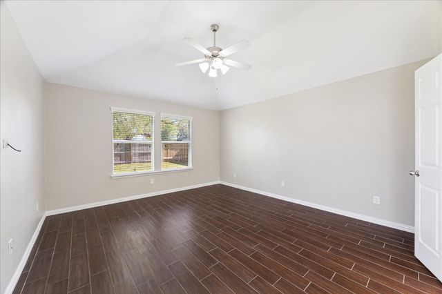 216 Seacrest Boulevard, League City, TX 77573