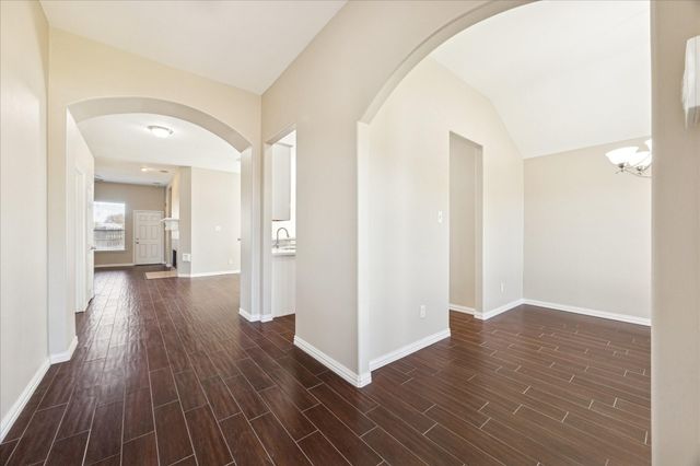 216 Seacrest Boulevard, League City, TX 77573