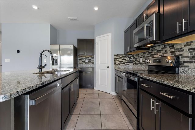 1582 FINNIGAN CIRCLE, Haines City, FL 33844