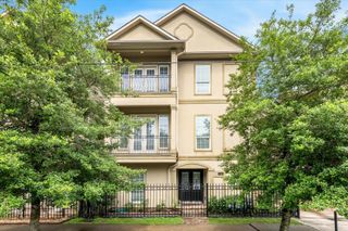 1316 Birdsall Street, Houston, TX 77007