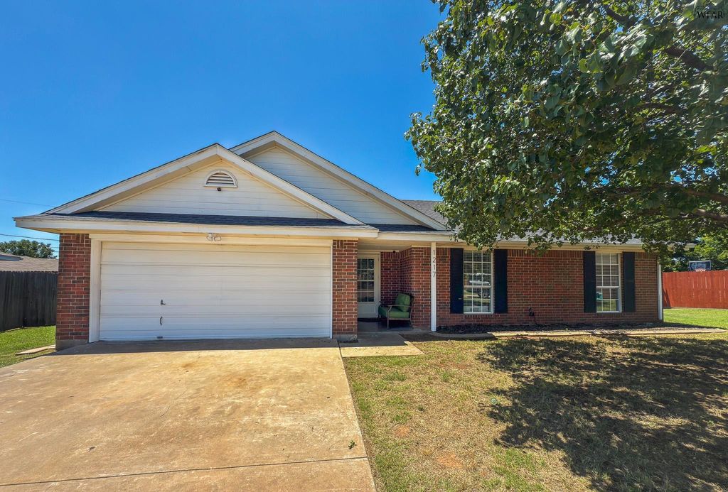 1217 WENDY RIDGE, Wichita Falls, TX 76302
