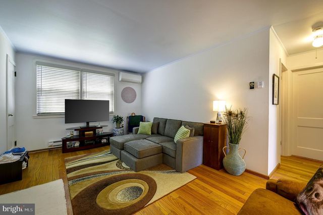 8-D LAUREL HILL RD, Greenbelt, MD 20770