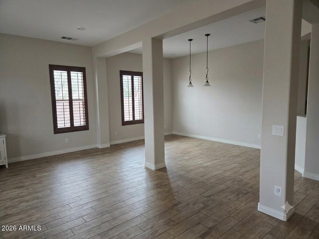 2364 E SUSAN Drive, Gilbert, AZ 85298