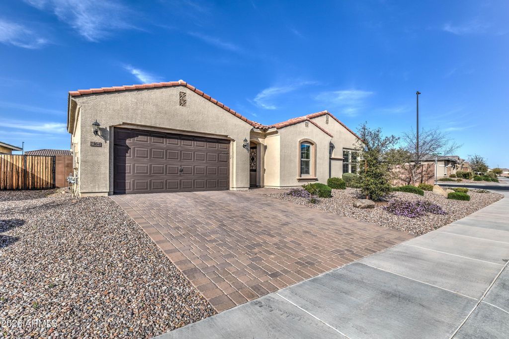 2364 E SUSAN Drive, Gilbert, AZ 85298