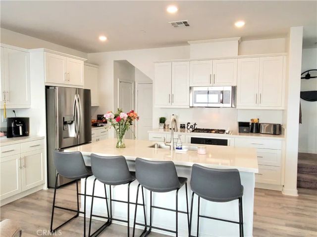 16229 Castello 6, Fontana, CA 92336