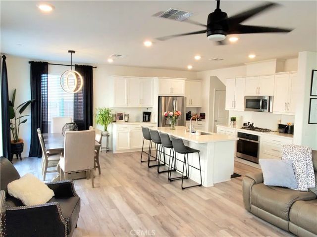 16229 Castello 6, Fontana, CA 92336