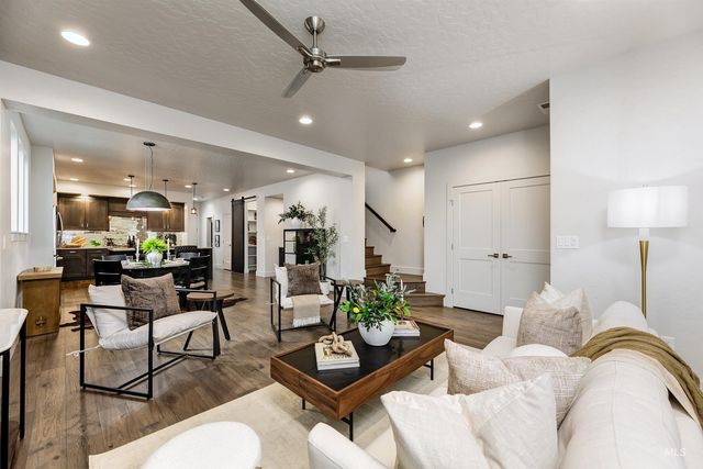 3174 S Hopes Well Way, Boise, ID 83716