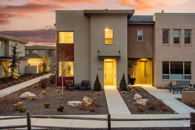 3174 S Hopes Well Way, Boise, ID 83716