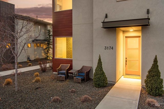 3174 S Hopes Well Way, Boise, ID 83716