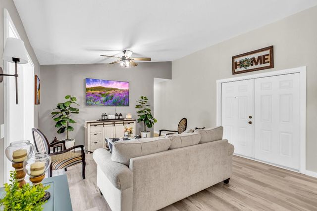 3880 NW 2nd Court, Deerfield Beach, FL 33442