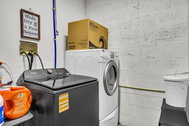 3880 NW 2nd Court, Deerfield Beach, FL 33442