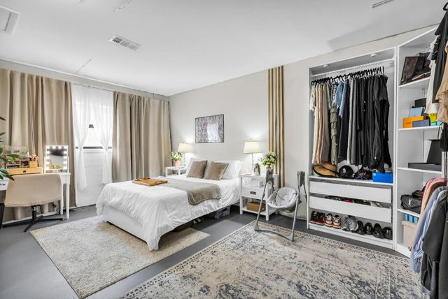 3880 NW 2nd Court, Deerfield Beach, FL 33442