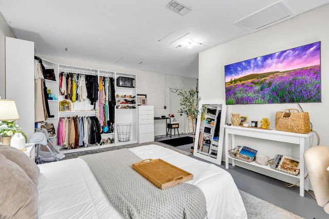 3880 NW 2nd Court, Deerfield Beach, FL 33442