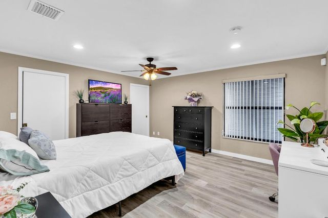 3880 NW 2nd Court, Deerfield Beach, FL 33442