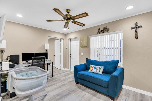 3880 NW 2nd Court, Deerfield Beach, FL 33442