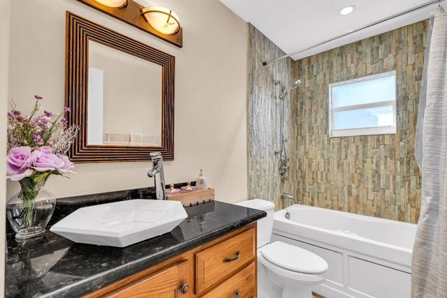 3880 NW 2nd Court, Deerfield Beach, FL 33442