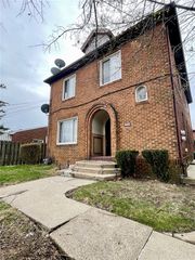 3409 Delaware St, Pittsburgh, PA 15214