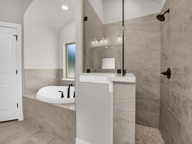 1012 Arbor Vista Drive, Azle, TX 76020