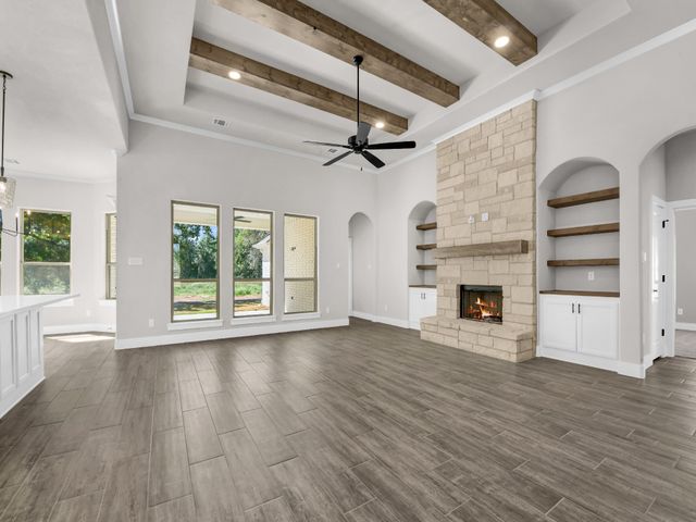 1012 Arbor Vista Drive, Azle, TX 76020