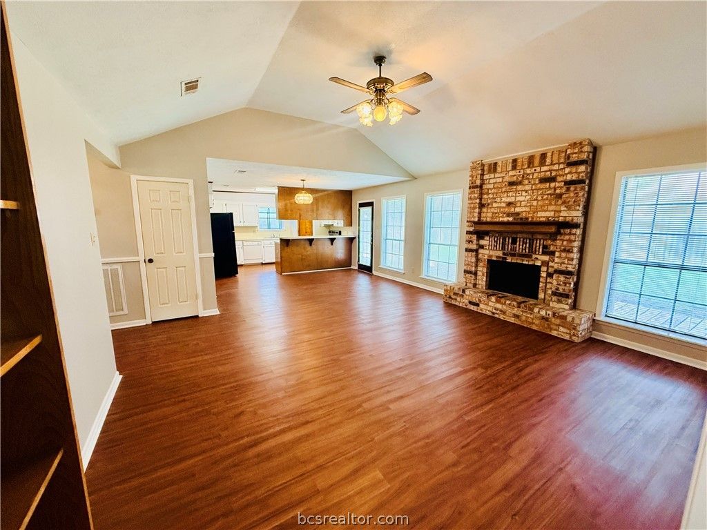 1101 Hardwood Lane, College Station, TX 77840 — photo 4