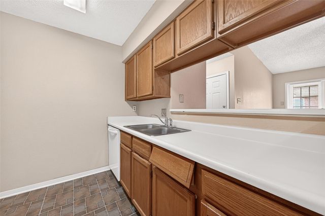 3600 Jeanetta Street 2704, Houston, TX 77063