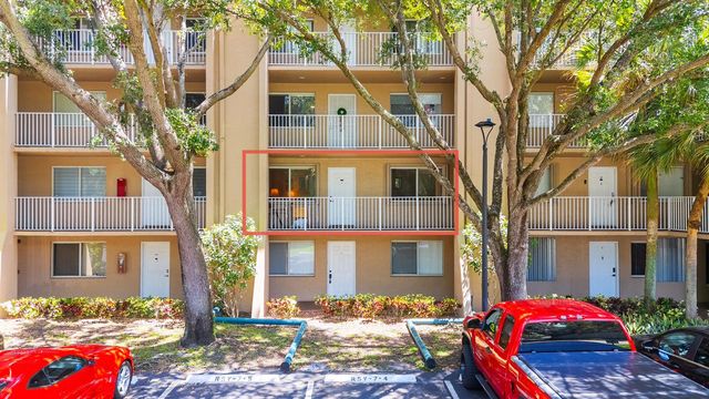 9470 Tangerine Place 209, Davie, FL 33324