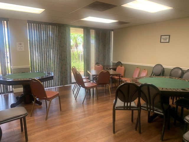 9470 Tangerine Place 209, Davie, FL 33324