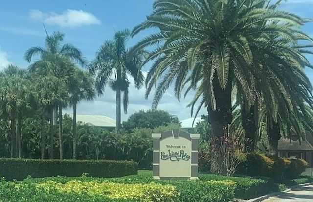 9470 Tangerine Place 209, Davie, FL 33324