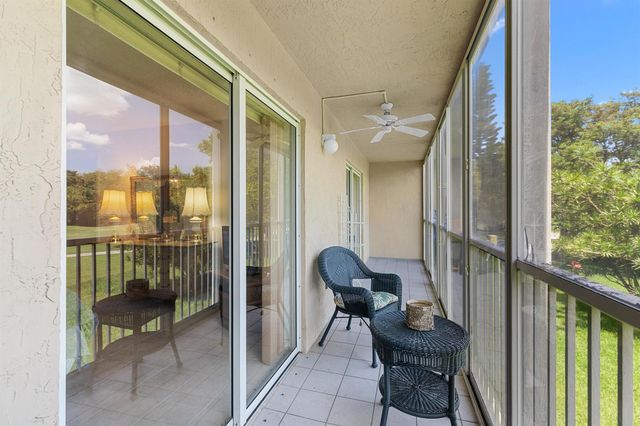 9470 Tangerine Place 209, Davie, FL 33324