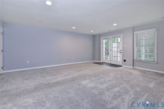 125 Parkway Ct, Williamsburg, VA 23185
