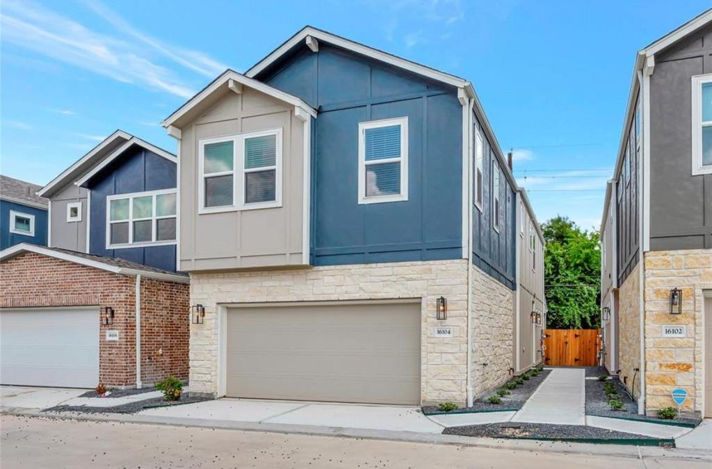 16104 Oregon Oak Drive, Houston, TX 77084