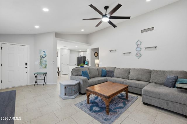 6314 W Lawrence Lane, Glendale, AZ 85302